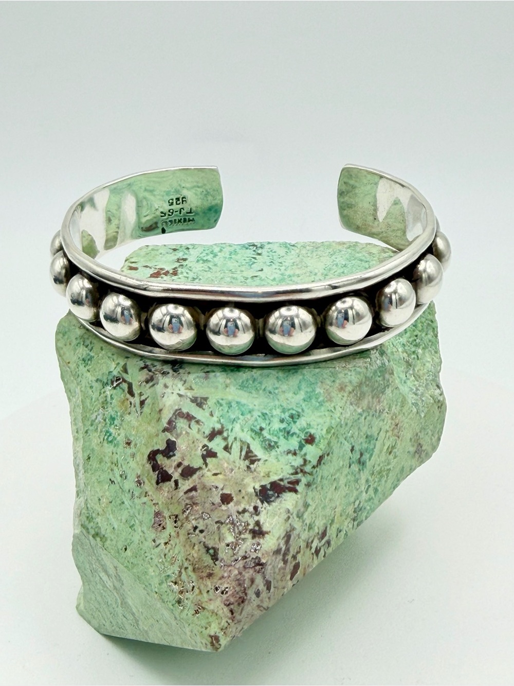 Silpada Vintage Rare HTF Oxidized Sterling Silver Caviar Beaded Cuff Bracelet